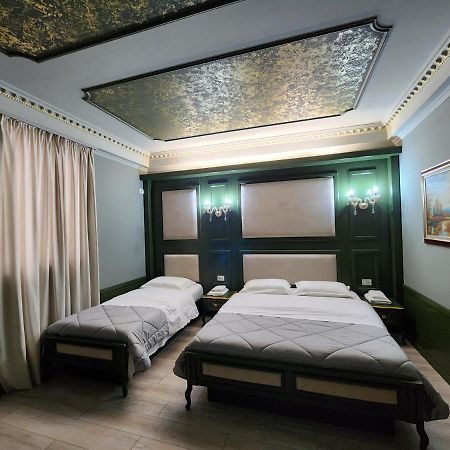 Hotel Lotus Tirana Eksteriør billede