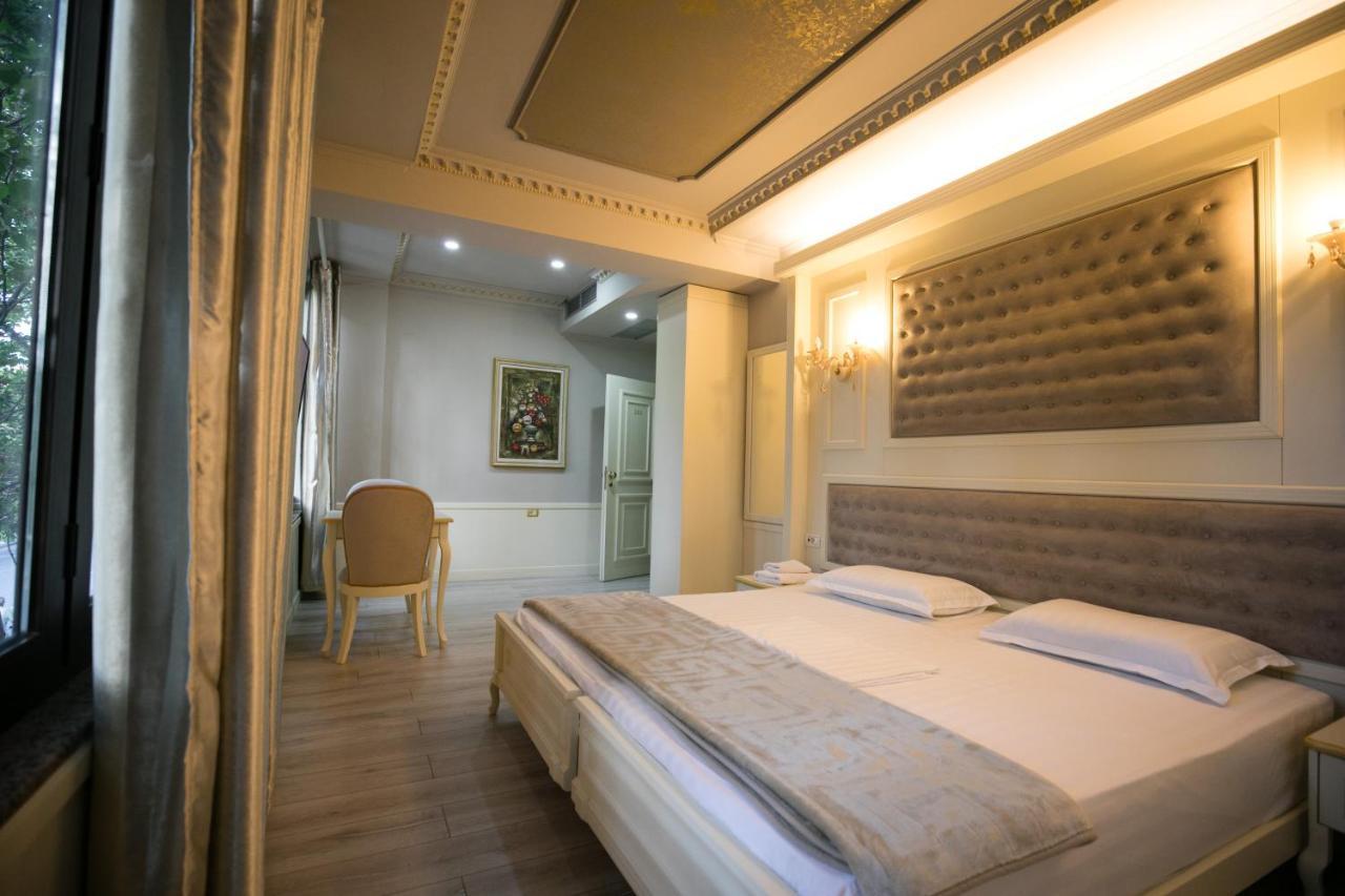 Hotel Lotus Tirana Eksteriør billede